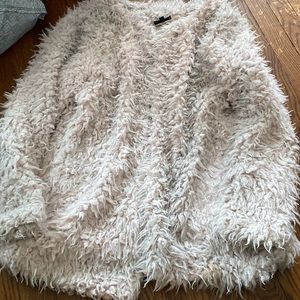 Baby pink Sherpa coat